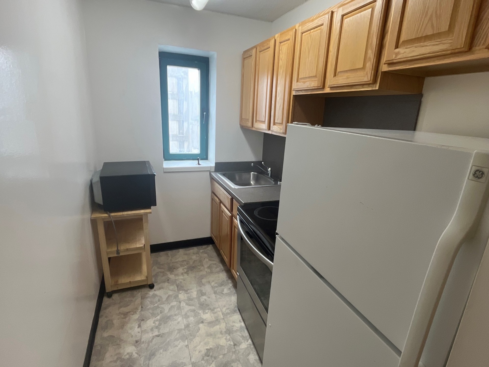 East Campus flat kitchen East Campus flat kitchen