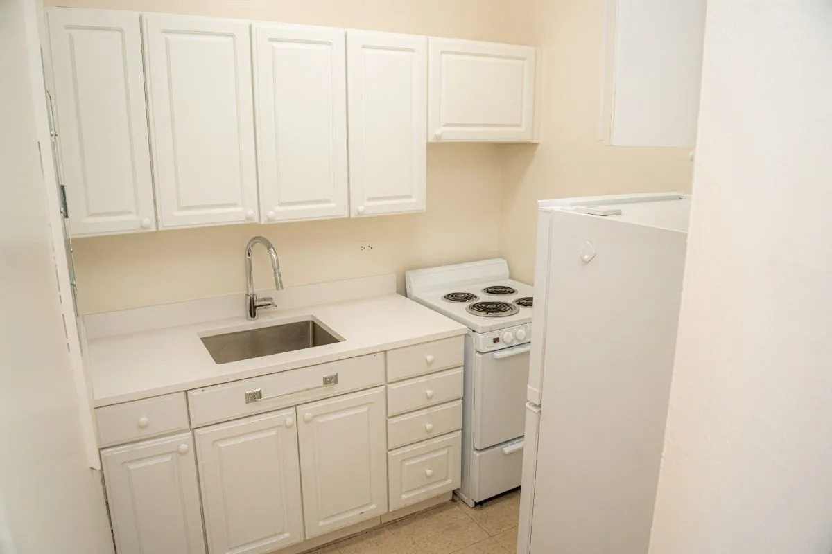 542 W. 112 apartment kitchen