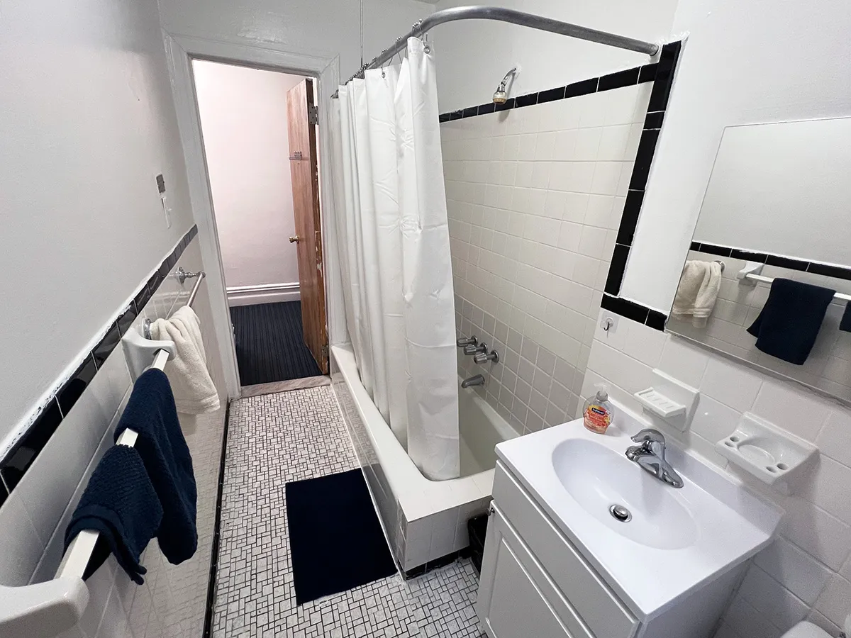 503 w 121 bathroom