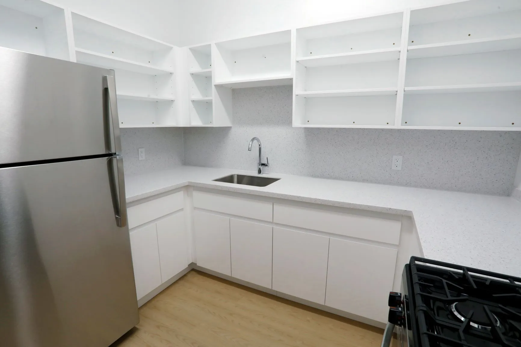 Hogan Hall apartment kitchen