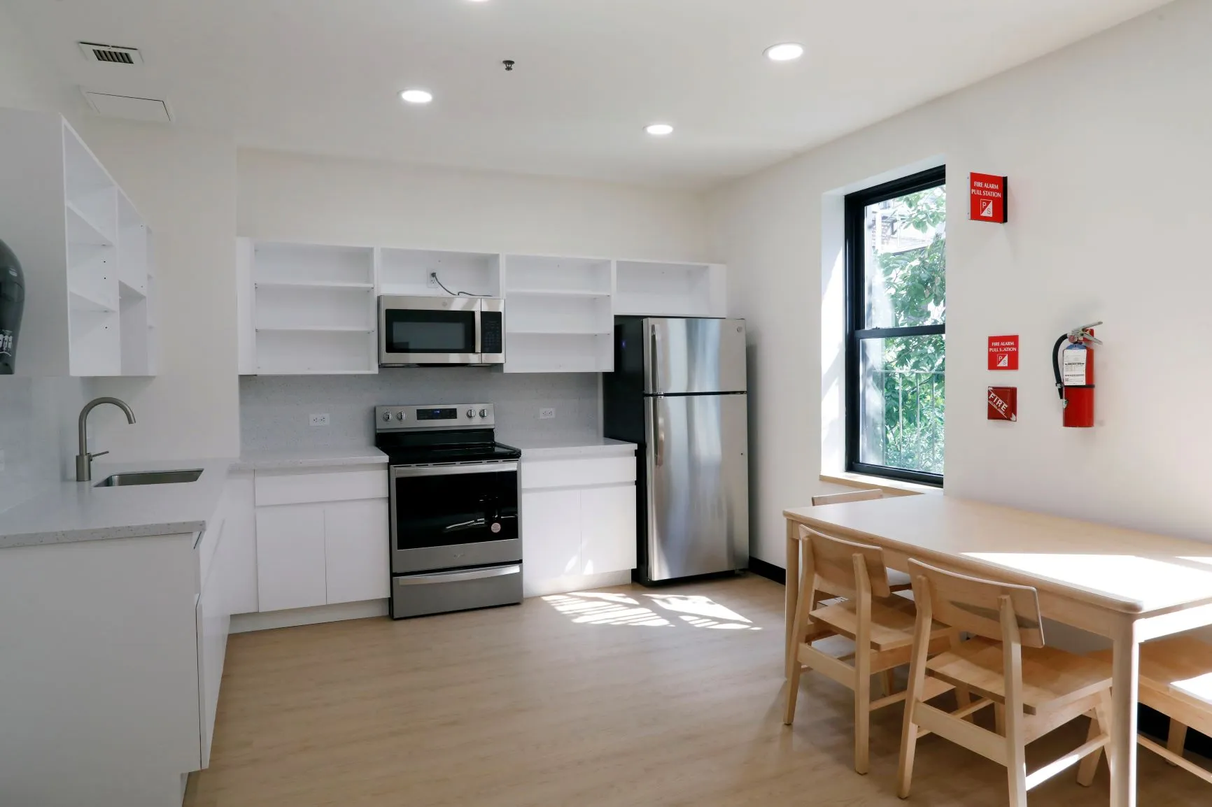 River Hall kitchen lounge