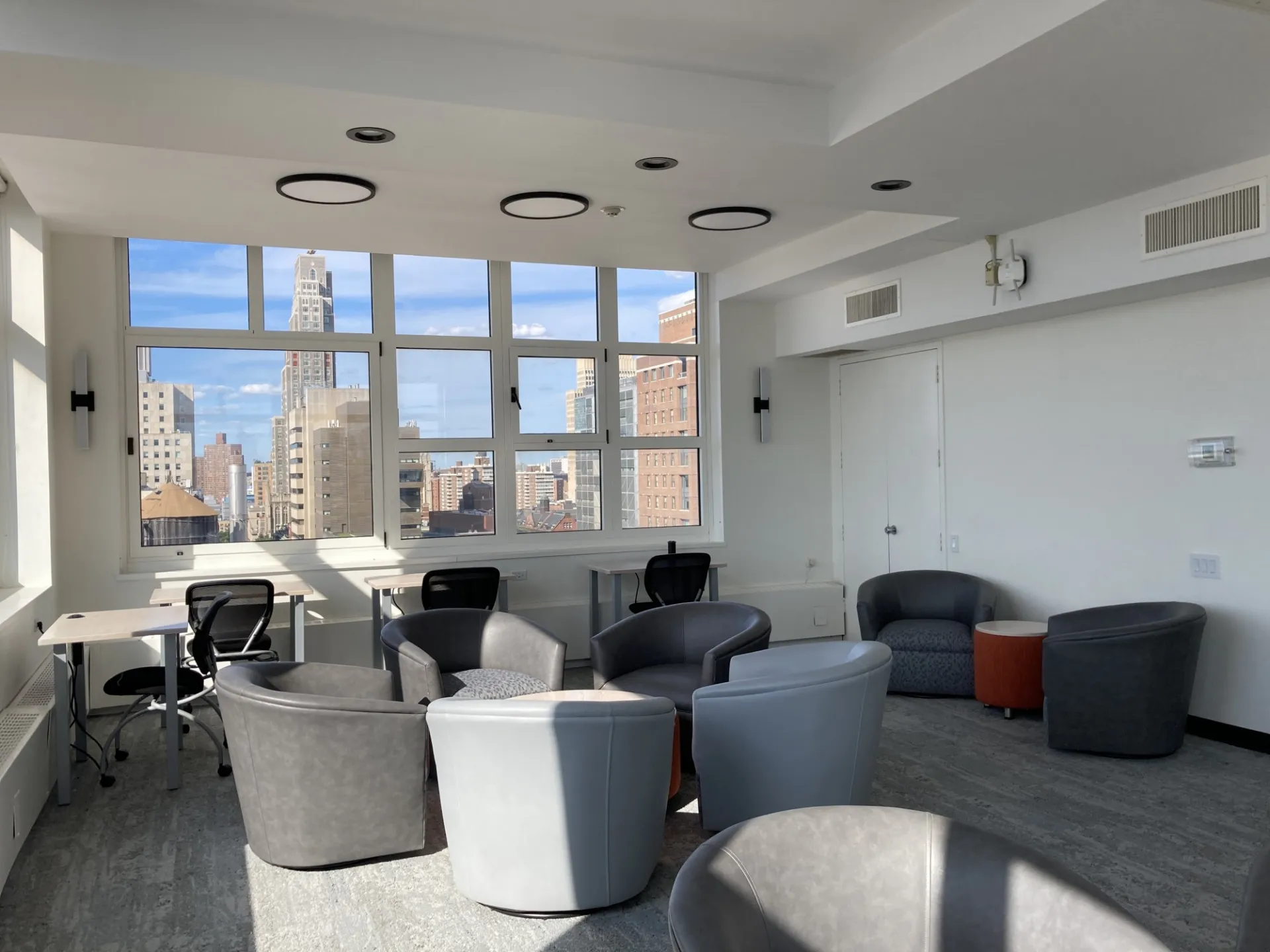 Schapiro sky lounge